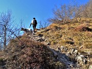 23 Sempre in decisa salita, a tratti ripida